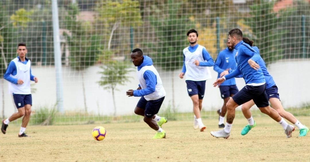 Antalyaspor taktik &ccedil;alıştı