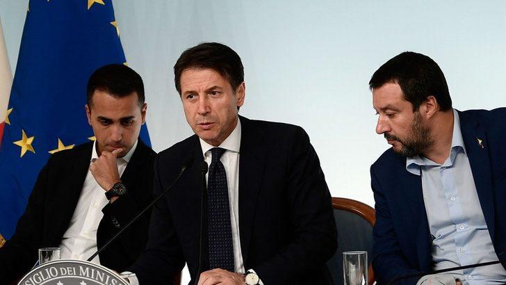 Avrupa Komisyonu, İtalya'ya karşı disiplin sürecini başlattı, bundan sonra ne olacak?