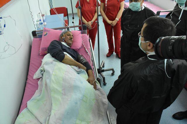 Turgut Özal Tıp Merkezi'nde, 500'üncü kemik iliği nakli Kıbrıs gazisine