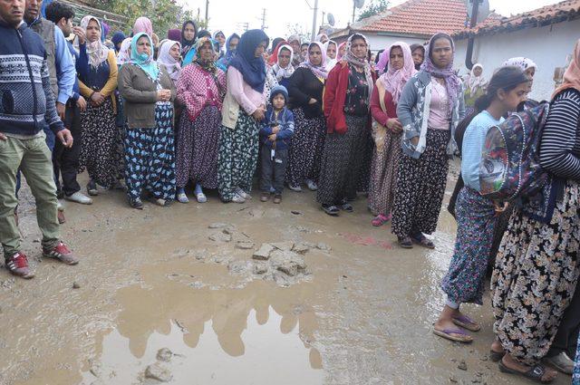 İşe başlama hayaliyle çıktığı yolda ölen Funda toprağa verildi