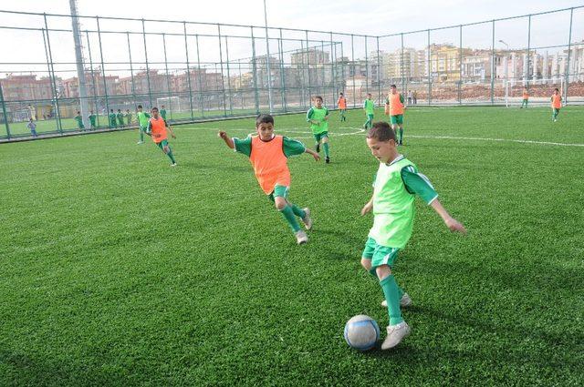 Farklı yaş gruplarına farklı çalışma metotları