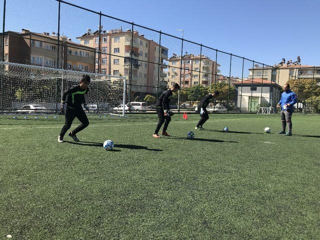 Farklı yaş gruplarına farklı çalışma metotları