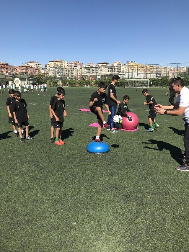 Farklı yaş gruplarına farklı çalışma metotları