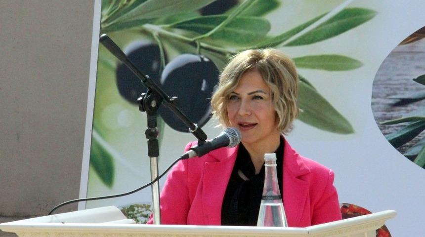 Selden etkilenen &ccedil;ift&ccedil;ilere tohumluk buğday desteği