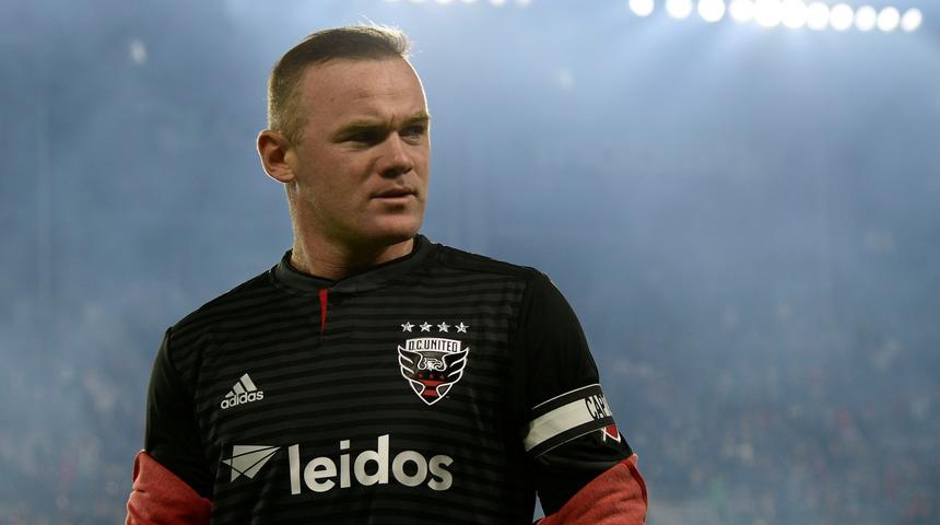 S&uuml;per Lig'de Rooney bombası!