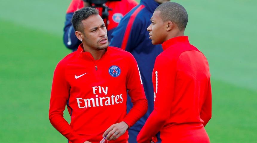 PSG'ye &ccedil;ifte şok! Neymar ve Mbappe...