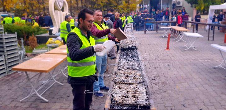 Siirt'te hamsi festivali düzenlendi G1