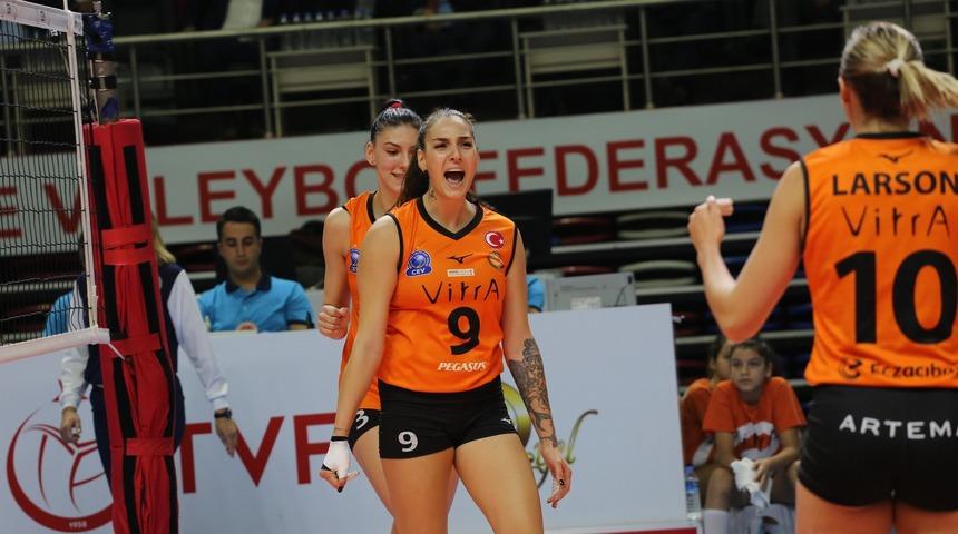 Eczacıbaşı VitrA 3 - 0 Uralochka-NTMK (CEV Şampiyonlar Ligi)
