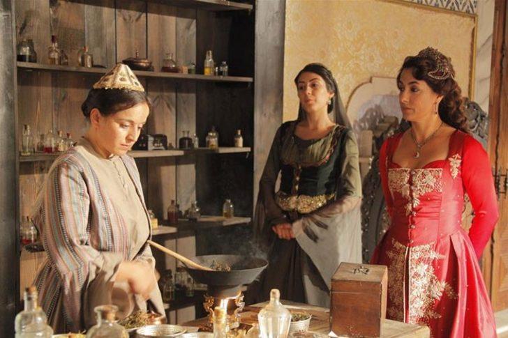 İbrahim Paşa, Nigar Kalfa'yla yatağa giriyor G5