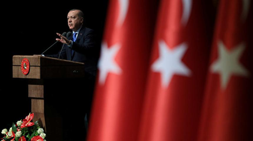 AK Parti'nin son anketi! Erdoğan gece yarısına kadar çalışıyor