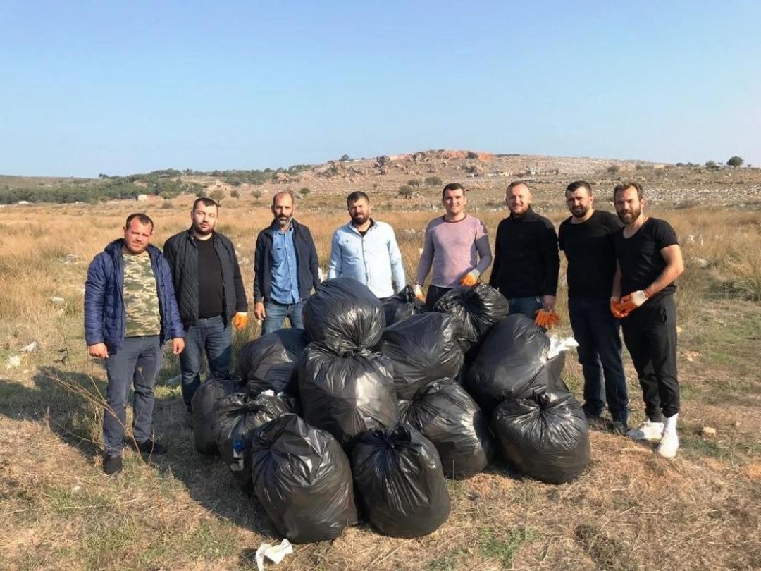 Ayvalık&rsquo;ı &ccedil;&ouml;plerden temizlediler