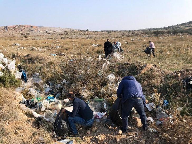 Ayvalık’ı çöplerden temizlediler G3
