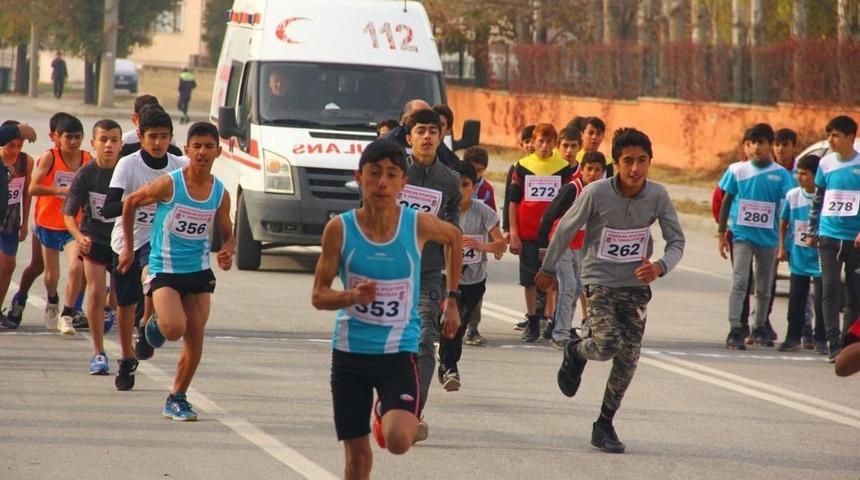 Kros il birinciliği m&uuml;sabakaları yapıldı