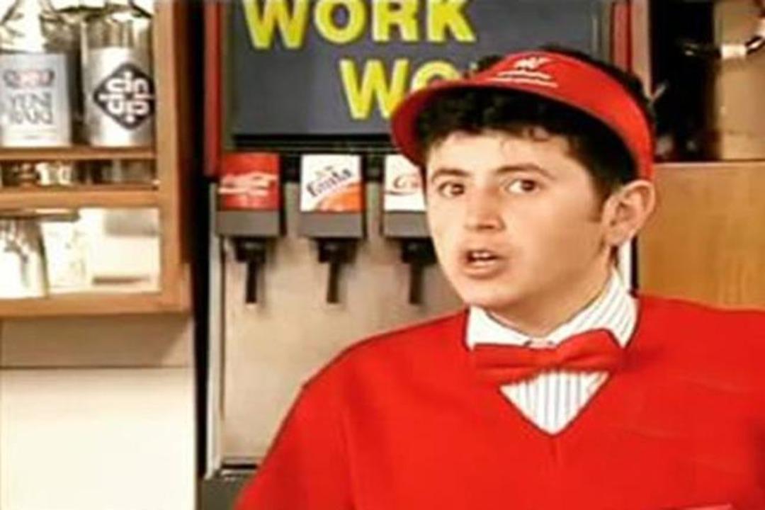 Kaygısızlar'ın Eleman'ı yıllar sonra ortaya &ccedil;ıktı! Bakın son hali nasıl 