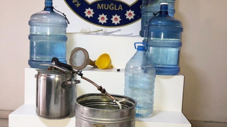 Muğla&rsquo;da ka&ccedil;ak rakı operasyonu