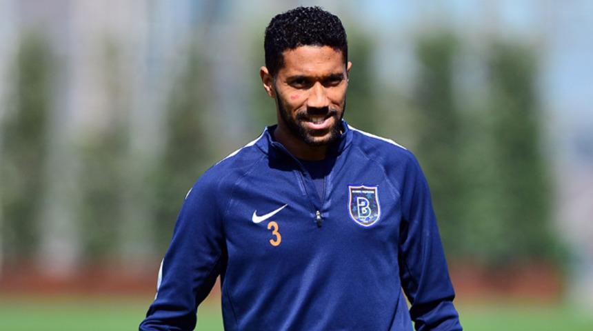 Gael Clichy: Herkes inanırsa şampiyonluk gelecek