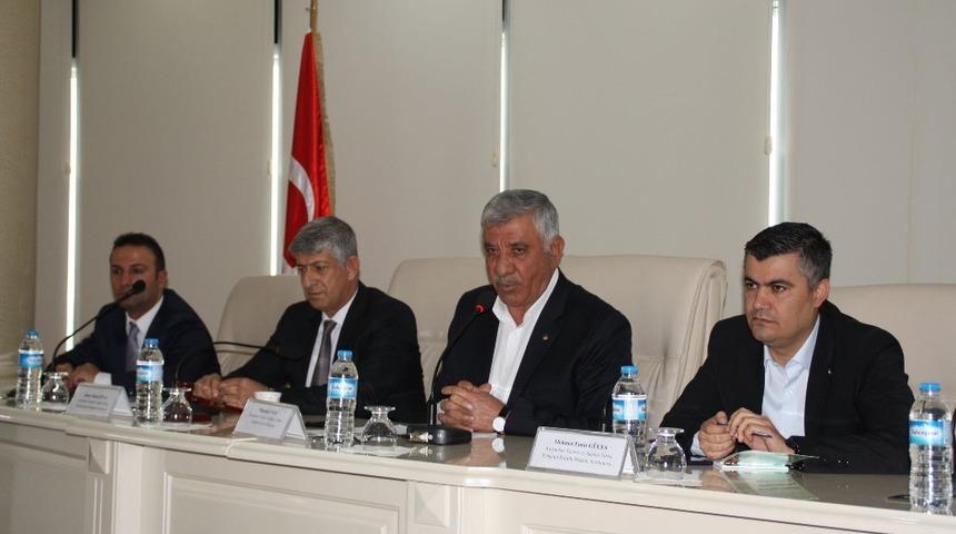 Finans sekt&ouml;r&uuml; temsilcileri ATSO&rsquo;da bir araya geldi