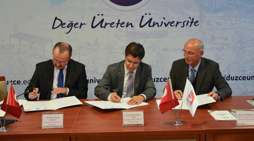 2019 Prof. Dr. Fuat Sezgin Yılı için protokol imzalandı