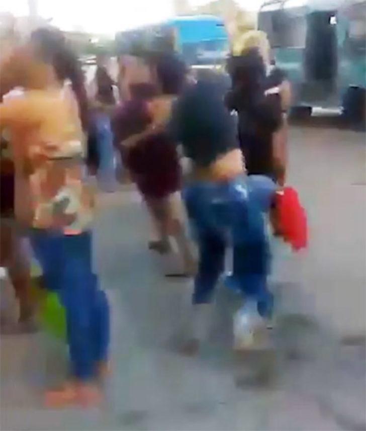 Hapishanede kadın kavgası! Kimse durduramadı G4