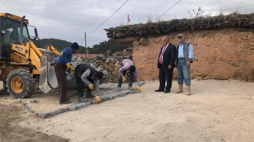 Han&rsquo;ın cadde ve sokaklarında kilit taşı &ccedil;alışmaları