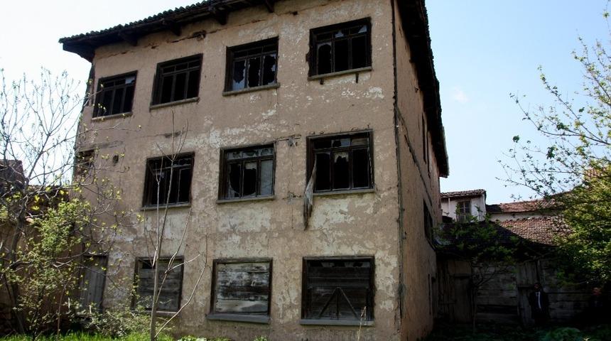 Osmaneli&rsquo;nde Sokak Sağlıklaştırma &ccedil;alışmaları devam ediyor