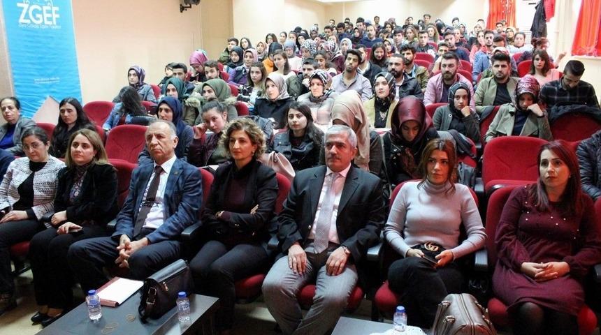 D&Uuml; g&ouml;rme engellilere y&ouml;nelik tutum ve davranış semineri d&uuml;zenledi
