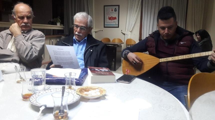 Tarsus Şair Yazarlar Derneği Aşık Mahzuni Şerif&rsquo;i andı