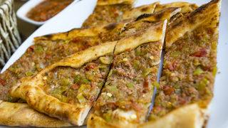 Pide tarifi: Ev yapımı çeşitli kolay pide tarifleri 