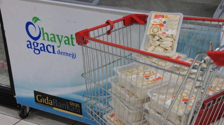 Hayat Ağacı Derneği&rsquo;ne Hingel bağışlandı