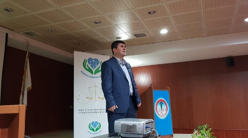 Cengiz Bayram, &ldquo;Tıbbi M&uuml;dahalelerin Hukuka Uygunluğu&rdquo; konferansında