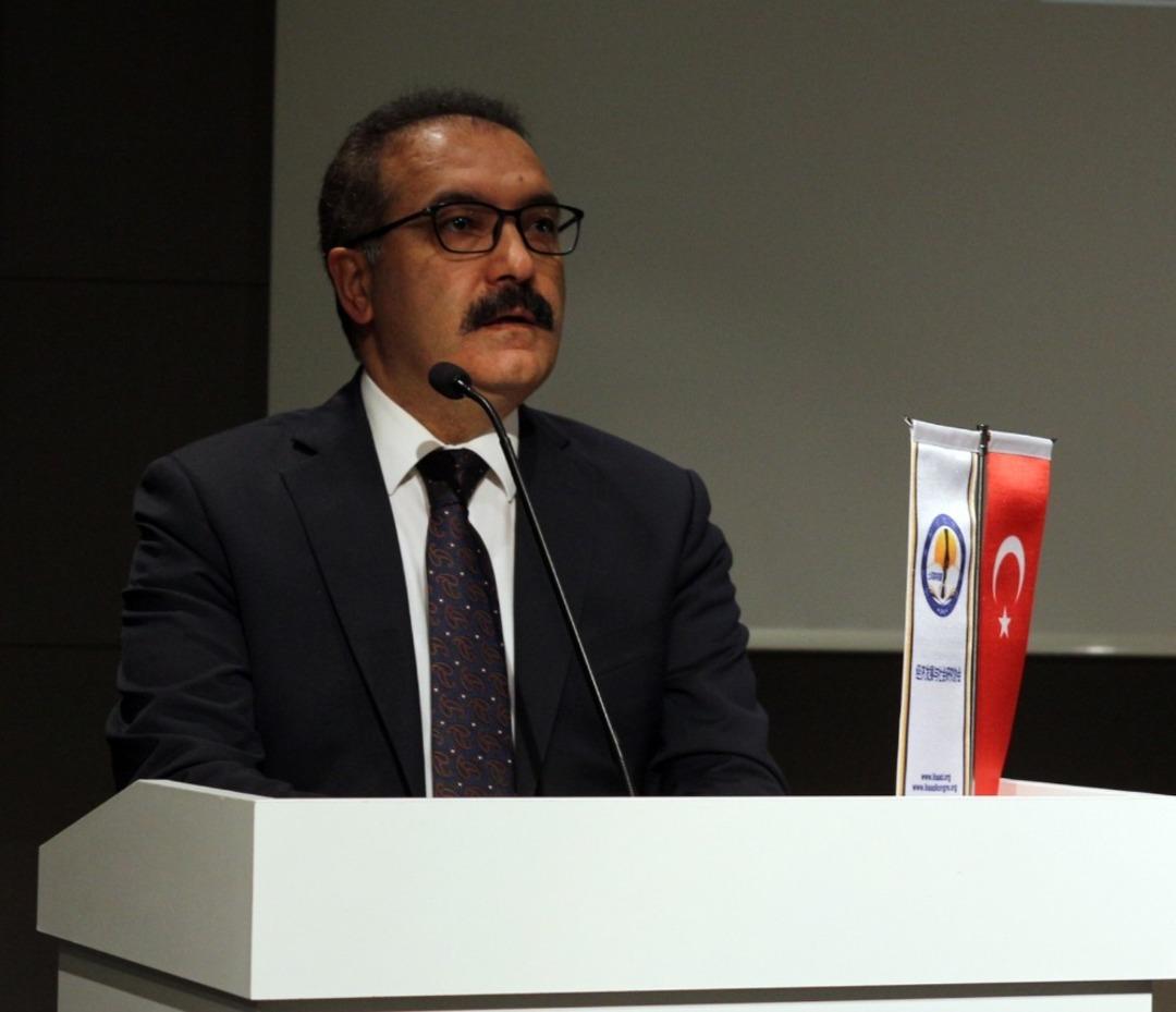 GA&Uuml;N&rsquo;de uluslararası iki kongre