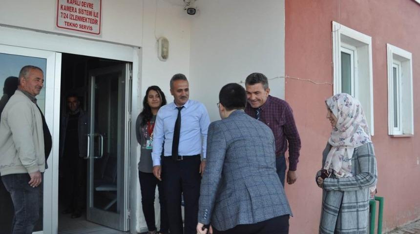 Demir&ouml;z&uuml; Kaymakamı Coşkun&rsquo;dan il&ccedil;edeki kurumlara ziyaret