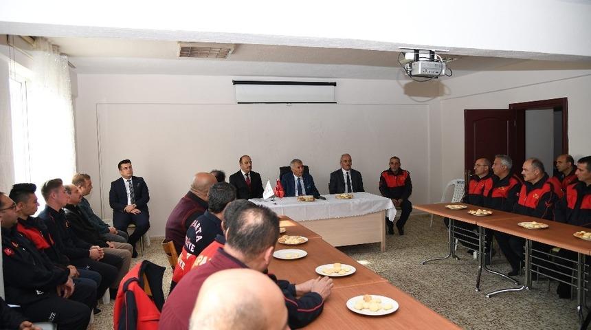 Başkan Günaydın, birimlerini denetledi