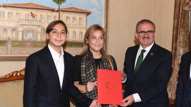 Vali Karaloğlu’dan hayırseverlere eğitime destek çağrısı