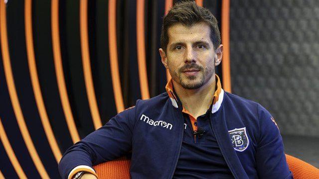 Emre Belözoğlu, Arda Turan, Galatasaray-Fenerbahçe derbisi ve Messi-Ronaldo kıyaslaması ile ilgili konuştu