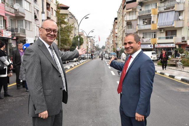 Alaşehir Demokrasi Meydanı yenilendi