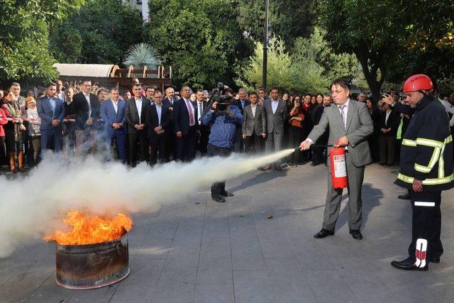 Adana Büyükşehir’de yangın tatbikatı