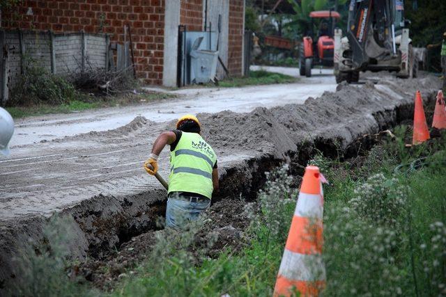 Aralık Mahallesine 6 bin 280 metrelik içmesuyu hattı yapıldı