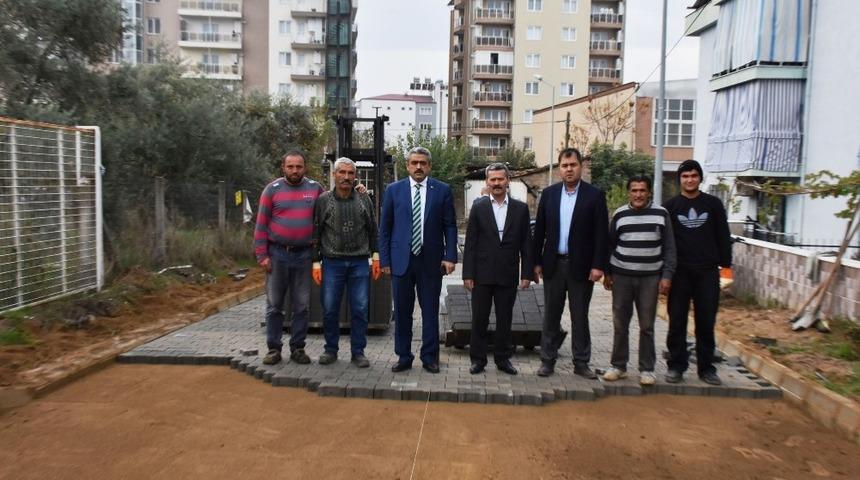 Nazilli Belediyesi yol &ccedil;alışmalarına devam ediyor