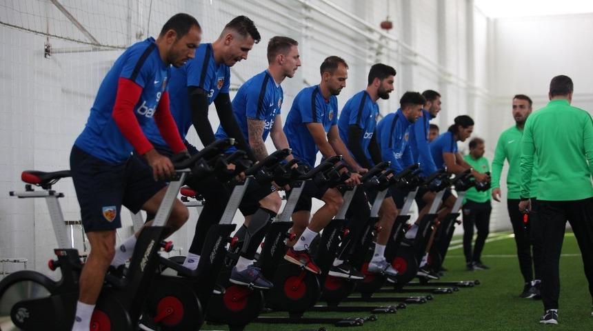 Kayserispor Alanya&rsquo;da 3 puan hesabında