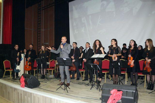 Ağrı’da öğretmenler korosundan konser