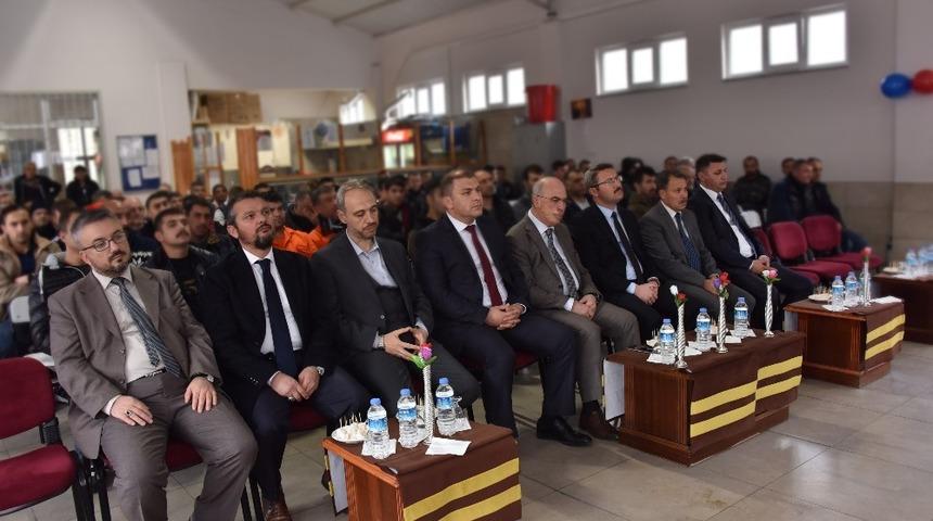 Mevlid-i Nebi Haftasında tutuklu ve h&uuml;k&uuml;ml&uuml;ler yarıştı