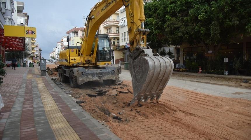 Alanya&rsquo;da cadde yenileme &ccedil;alışmaları