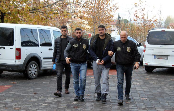 Yatak odasında korkunç olay! Eşini başka erkeklerden kıskanıp... G1