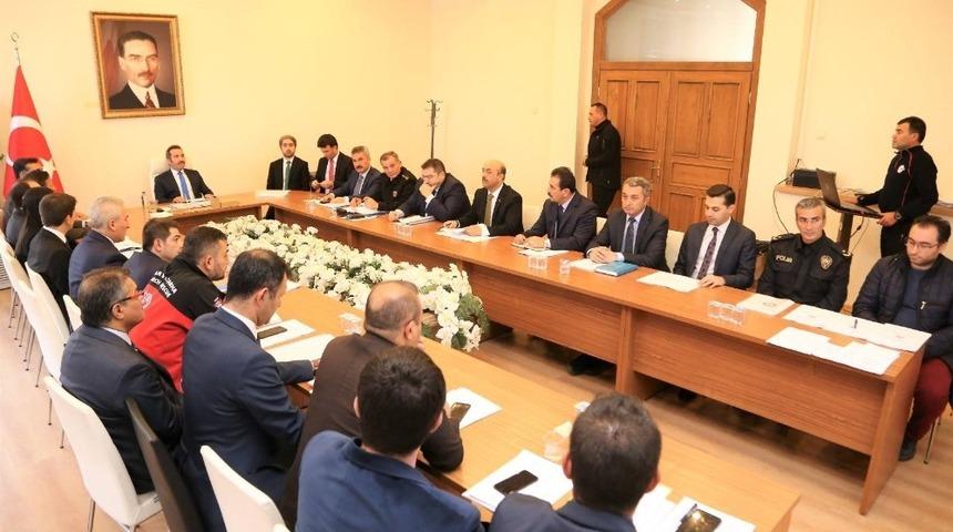 Aksaray&rsquo;da kış şartları ve karla m&uuml;cadele toplantısı yapıldı