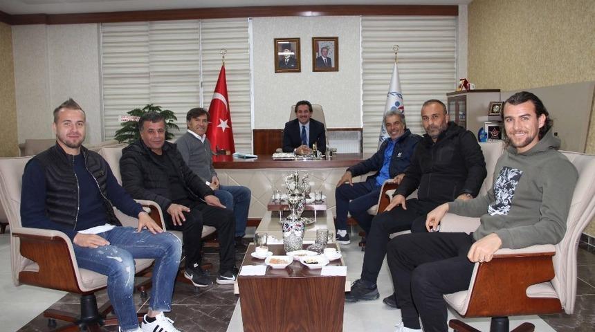 Feyyaz Uçar’dan Van Gençlik ve Spor İl Müdürü İnanç’a ziyaret