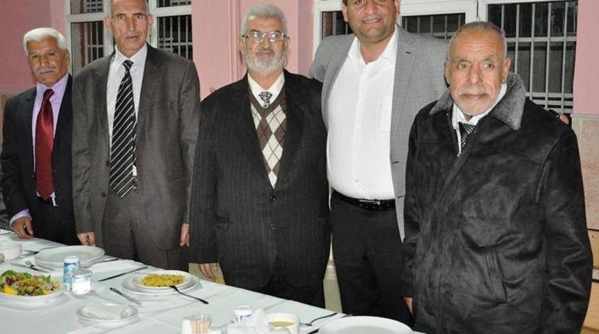 Ayhan 24 Kasım Öğretmenler Günü’nü kutladı