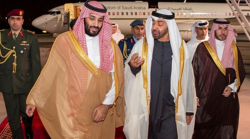 Suudi Arabistan Veliaht Prensi Muhammed Bin Selman, Kaşık&ccedil;ı cinayeti sonrası ilk yurt dışı gezisine &ccedil;ıktı