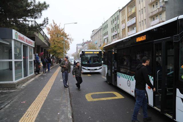 Bingöl’e modern duraklar kuruldu