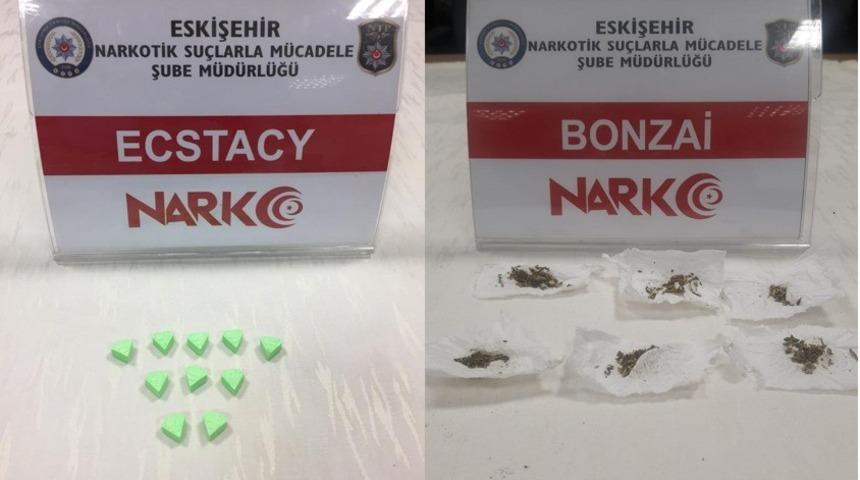 Narkotim sokak satıcılarının peşini bırakmıyor